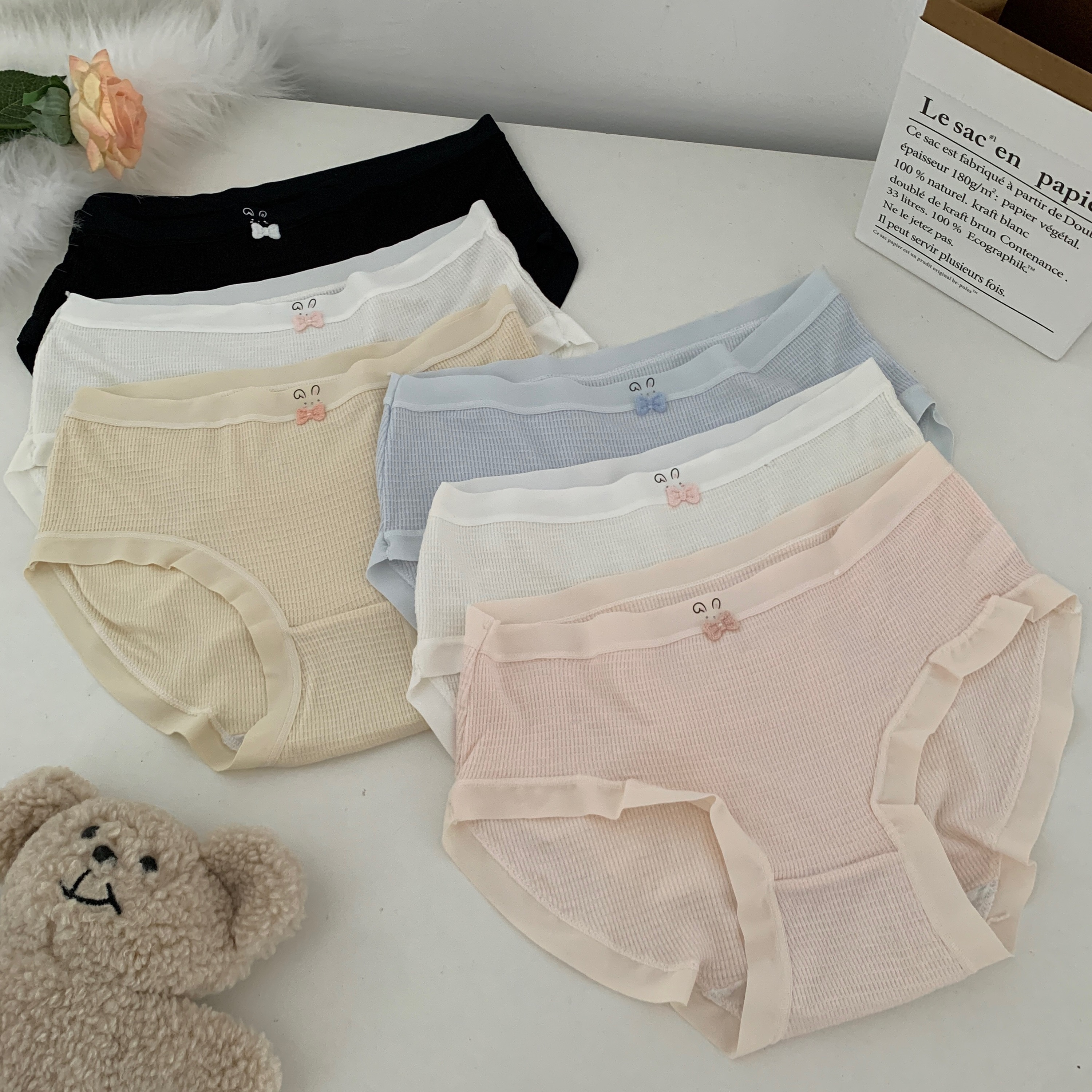 Actual shot of Korean style cute rabbit girl underwear mid-waist breathable cotton crotch briefs leggings 3 pack