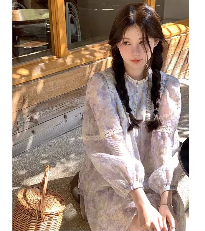 2024春蕾絲拼接法式女氣質娃娃裙溫柔初戀公主裙海邊三亞度假短裙