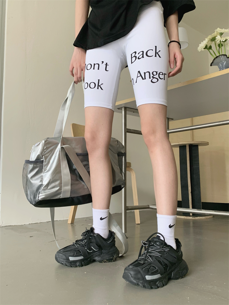 實拍 春裝新款彈力修身顯瘦字母印花短褲打底褲女