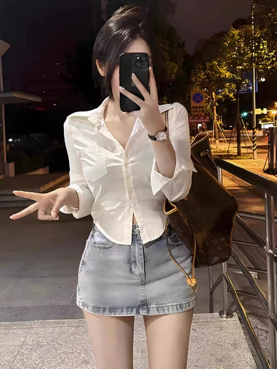 白色襯衫女2024新款春裝收腰外穿襯衣修身小個子短款法式掐腰上衣