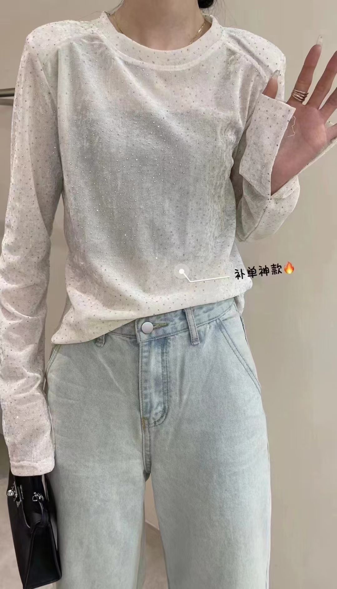 歐洲站時尚圓領重工燙鑽設計感長袖打底衫早春新款百搭T恤女