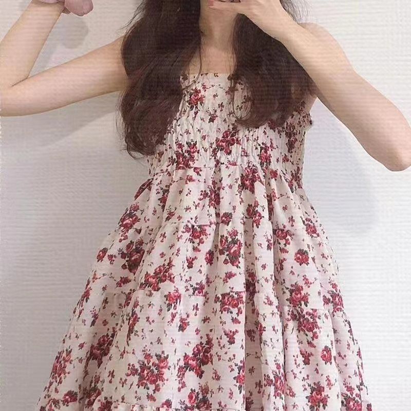法式復古溫柔氣質吊帶連衣裙收腰仙女初戀桔梗碎花裙子女