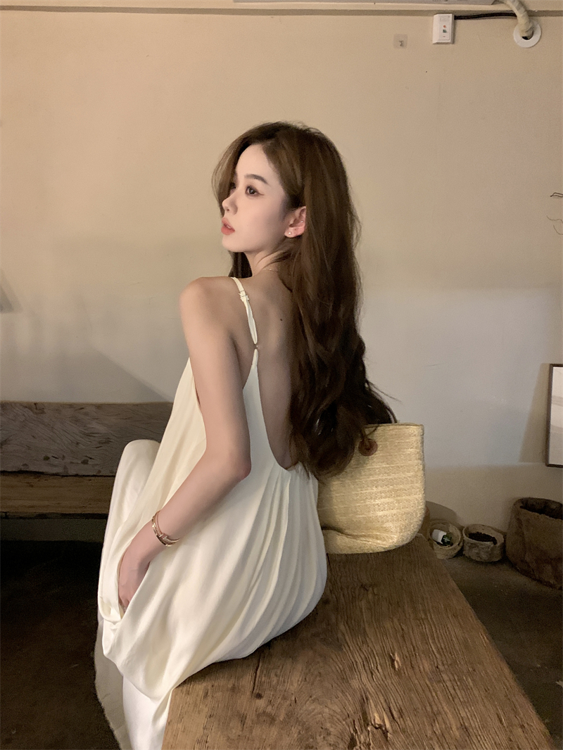 實拍~法式度假風露背夏季美背小眾寬鬆褶皺連衣裙子