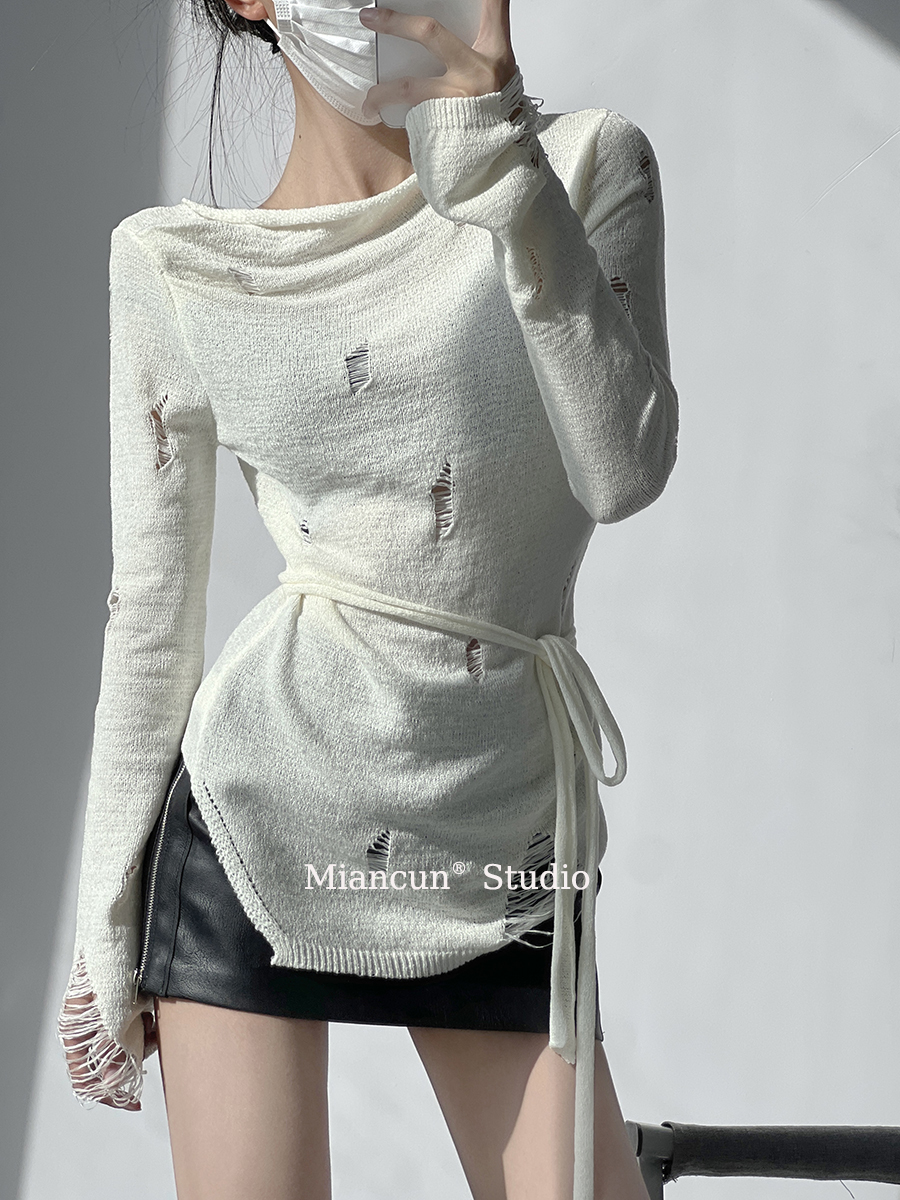 Wasteland style ripped hole hollow pleated sweater sexy blouse top female American hot girl retro lazy sweater