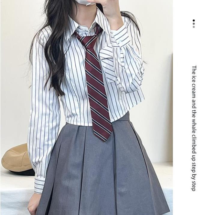 2024修身插肩袖藍白條紋收腰長袖襯衣上衣 襯衫女短款JK學院風