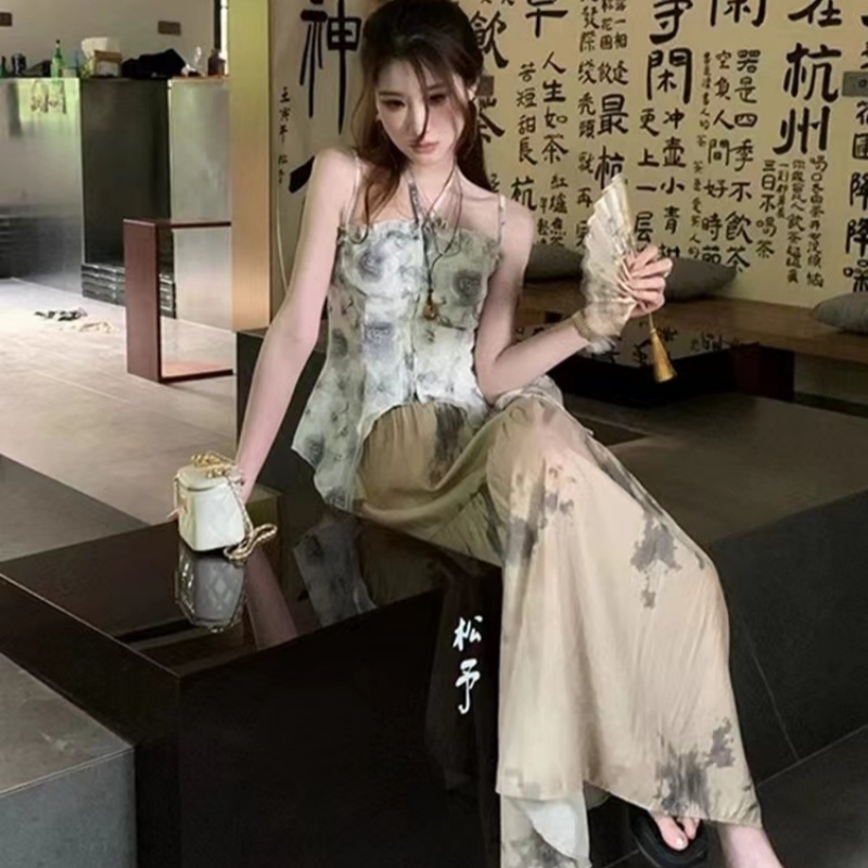 國風新中式吊帶兩件套裝裙女夏季2024小個子茶系穿搭一整套連衣裙