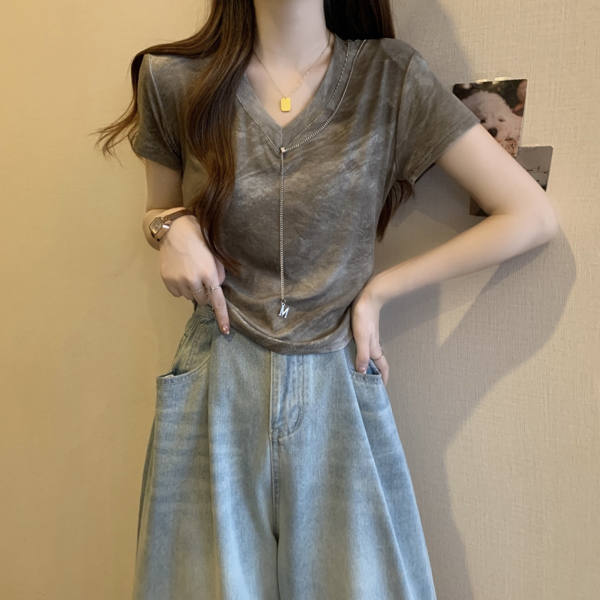 冰絲羅紋1*1方領正肩短袖t恤女夏新款短款設計感修身顯瘦上衣
