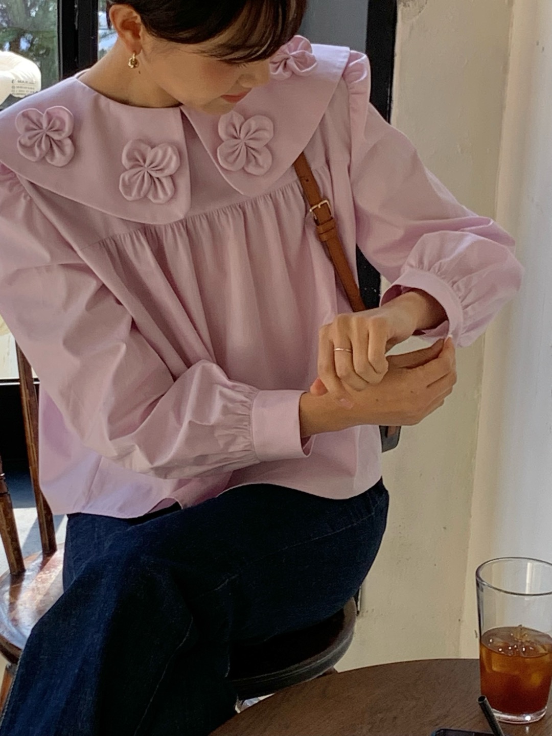 2024 Korean chic retro style doll collar three-dimensional flower color shirt