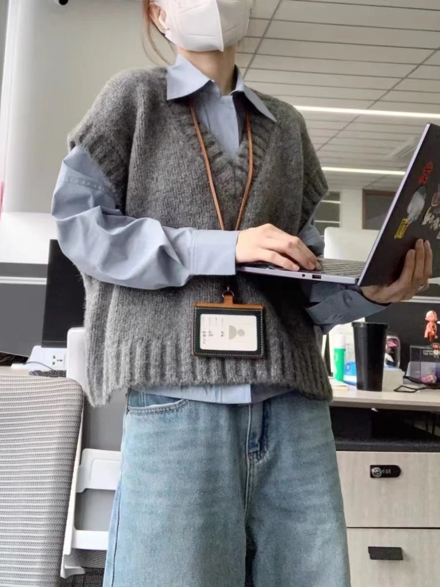 春秋季慵懶風毛衣女外搭坎肩針織背心馬甲韓版單排扣襯衫兩件套裝