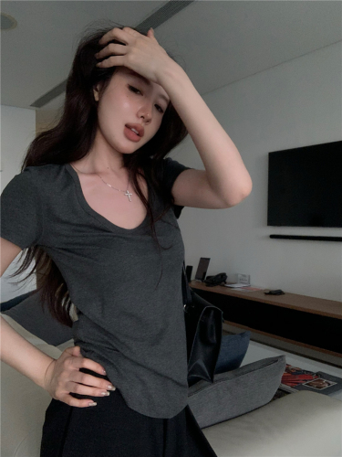 Real shot of summer U-neck multi-color basic comfortable and easy-to-wear tee short-sleeved T-shirt new style