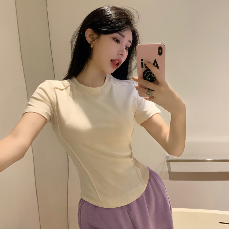 Real shot of summer round neck slim short-sleeved T-shirt for women, 2024 new pure desire waist fishbone slimming top
