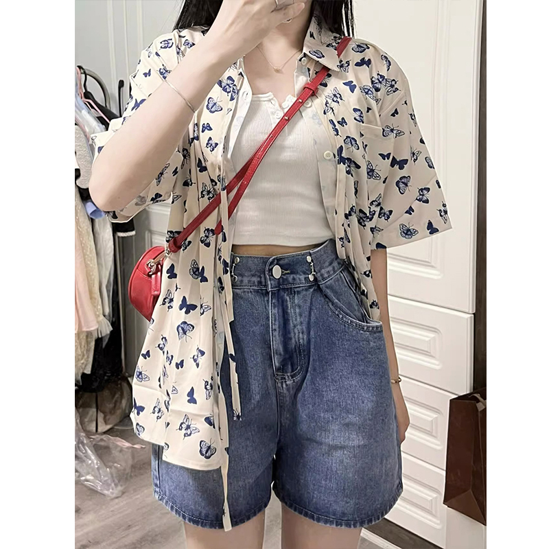 原版 港風設計感蝴蝶印花襯衫女夏季百搭小清新甜美短袖上衣