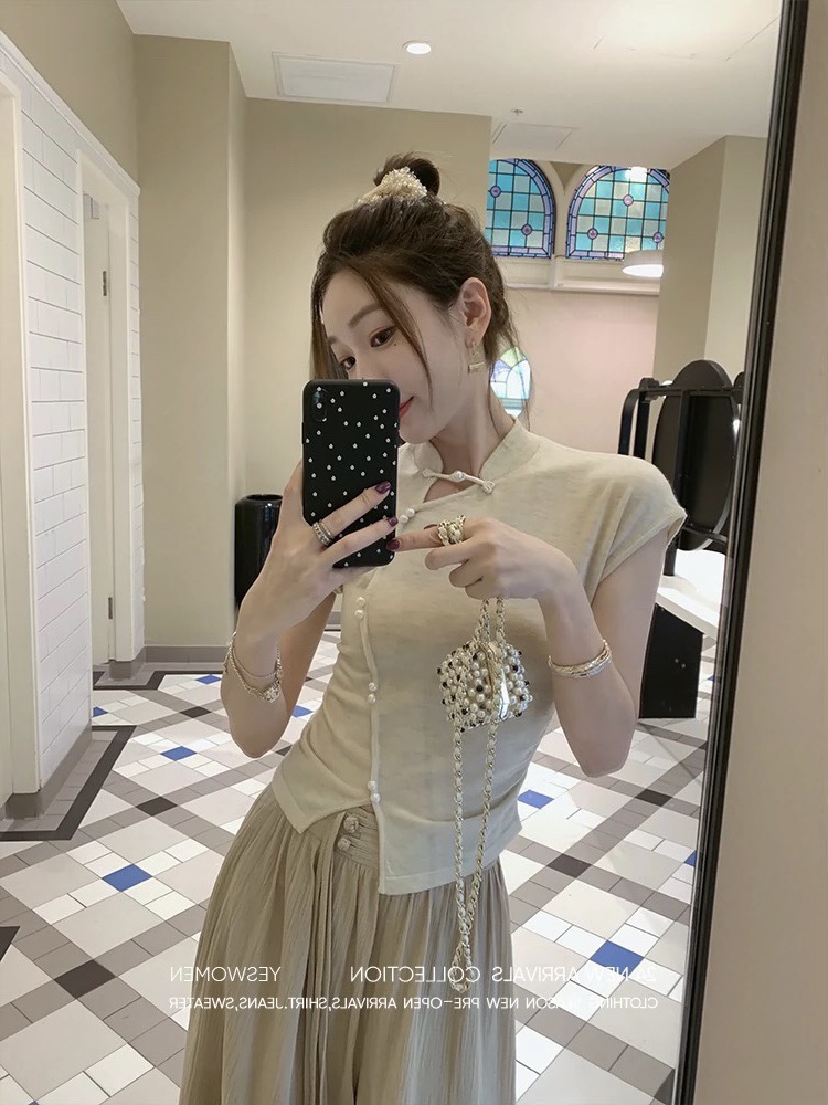 新中式輕國風立領盤扣短袖T恤女春夏季不規則開叉別致絕美小上衣