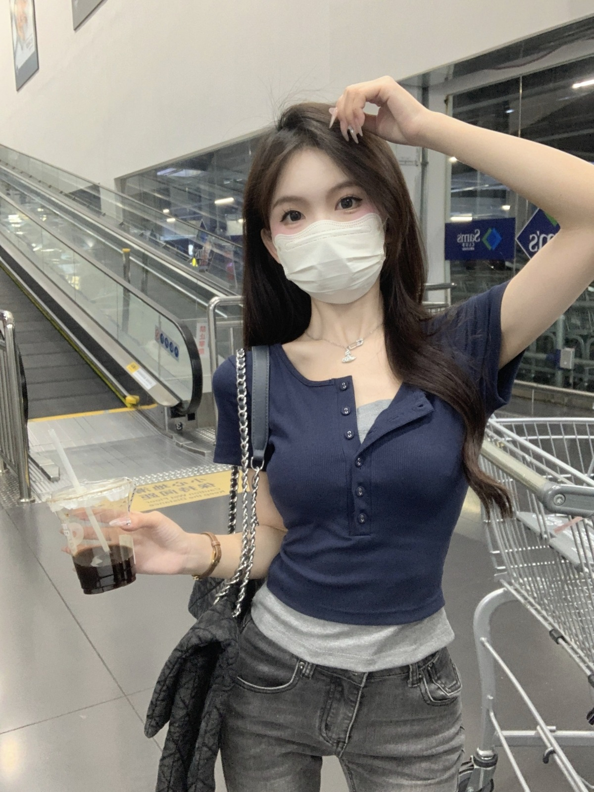 設計感紐扣假兩件短袖T恤女夏季復古小眾辣妹修身別致短款上衣潮