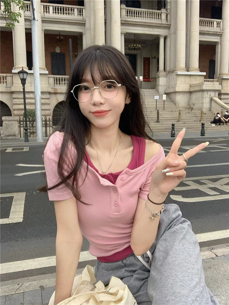 辣妹假兩件撞色短袖T恤女設計感別致上衣夏季修身顯瘦短款打底衫