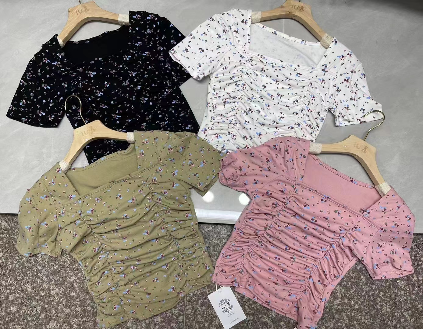 美式正肩刺繡短袖t恤女2024夏季新款修身扎染短袖T恤辣妹短款體桖