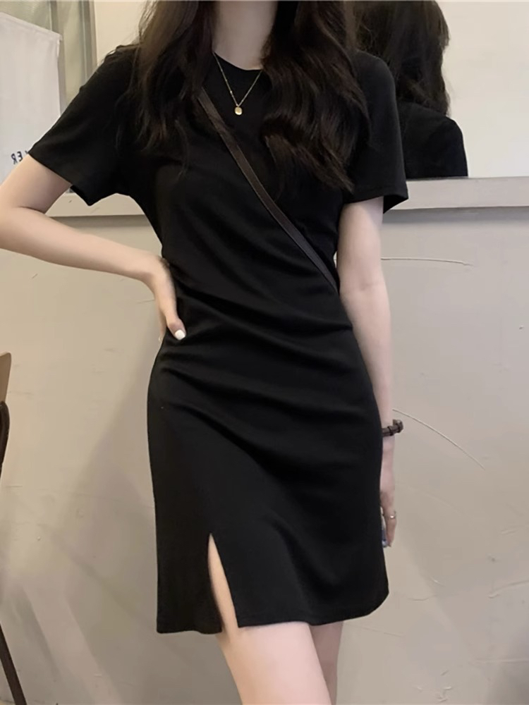法式黑色短袖連衣裙女夏季2024年新款小眾設計感裙子收腰包臀短裙