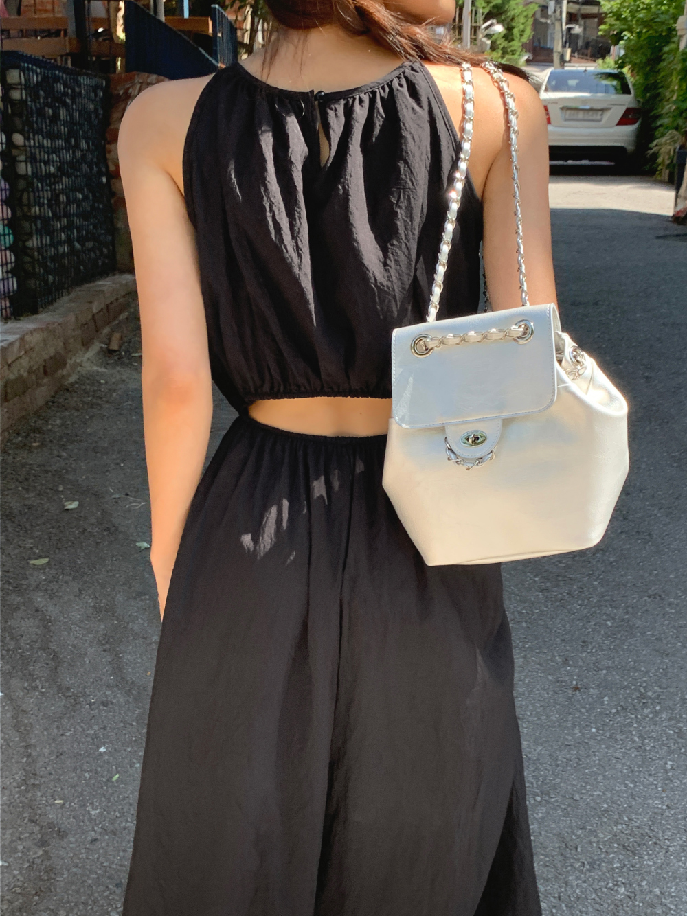 Size update Summer French light luxury casual simple design backless waist sleeveless halterneck dress