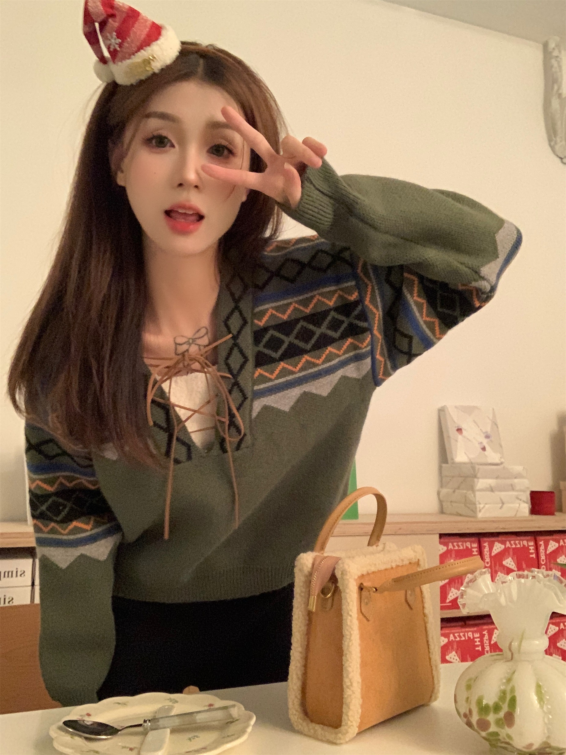 抹茶森系復古綠色毛衣女秋冬季設計感別致針織上衣2024新款ins潮~