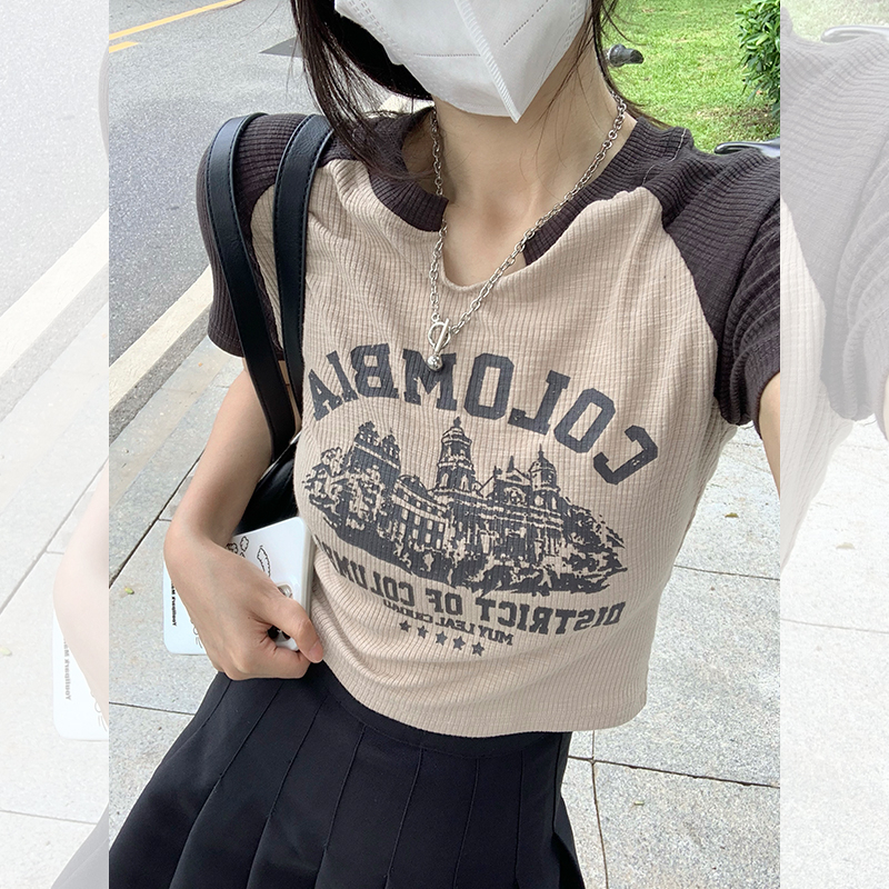 美式復古短款短袖t恤女夏修身撞色設計感正肩緊身上衣夏季