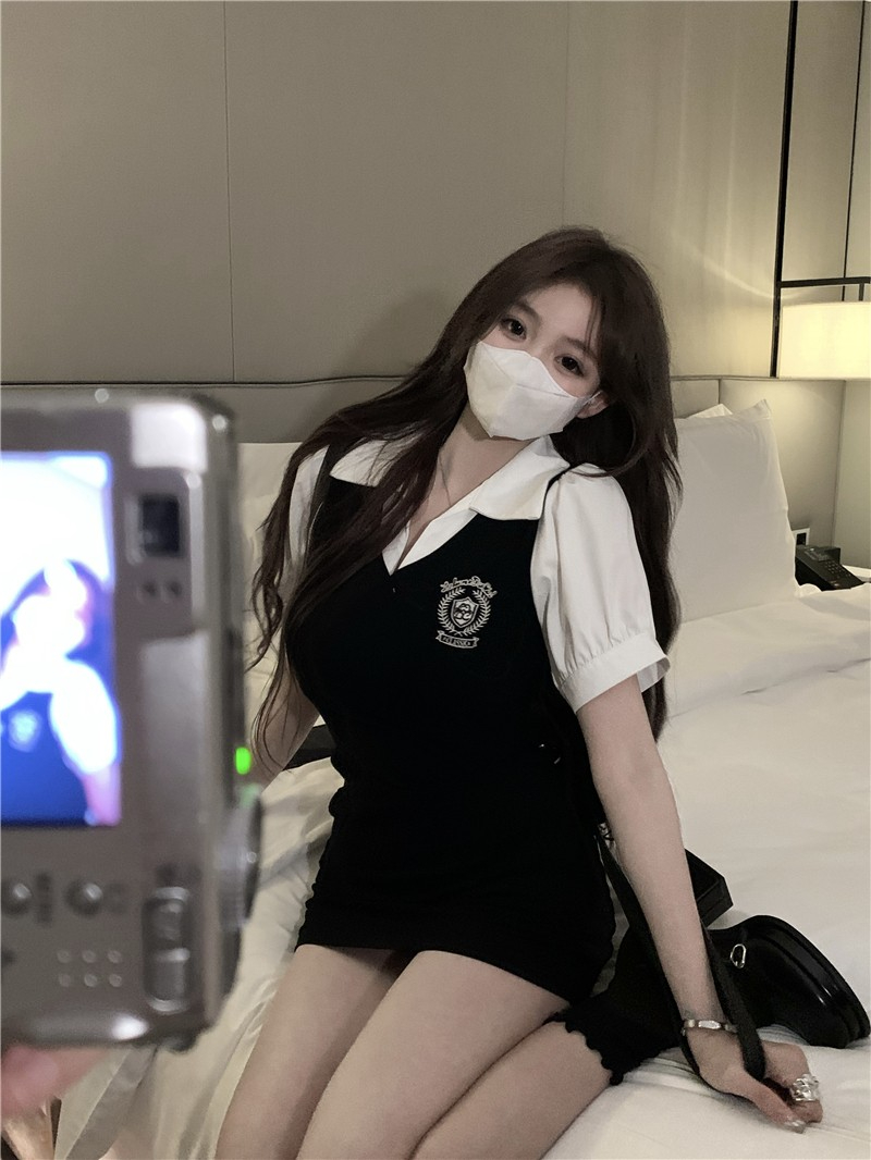 假兩件拼接設計感翻領短袖連衣裙修身包臀女夏季收腰包臀裙短裙子
