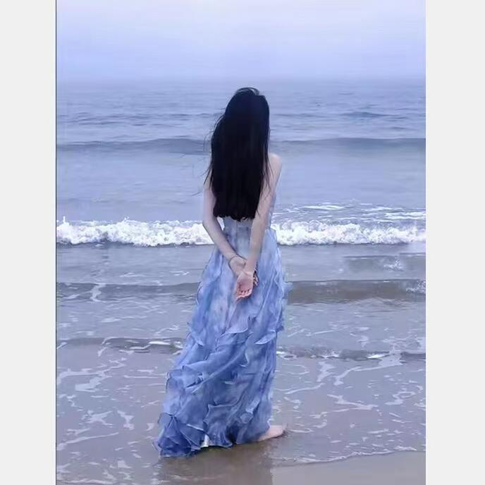 法式藍色抹胸連衣裙仙女夏高級設計性感小眾超仙公主海邊度假長裙