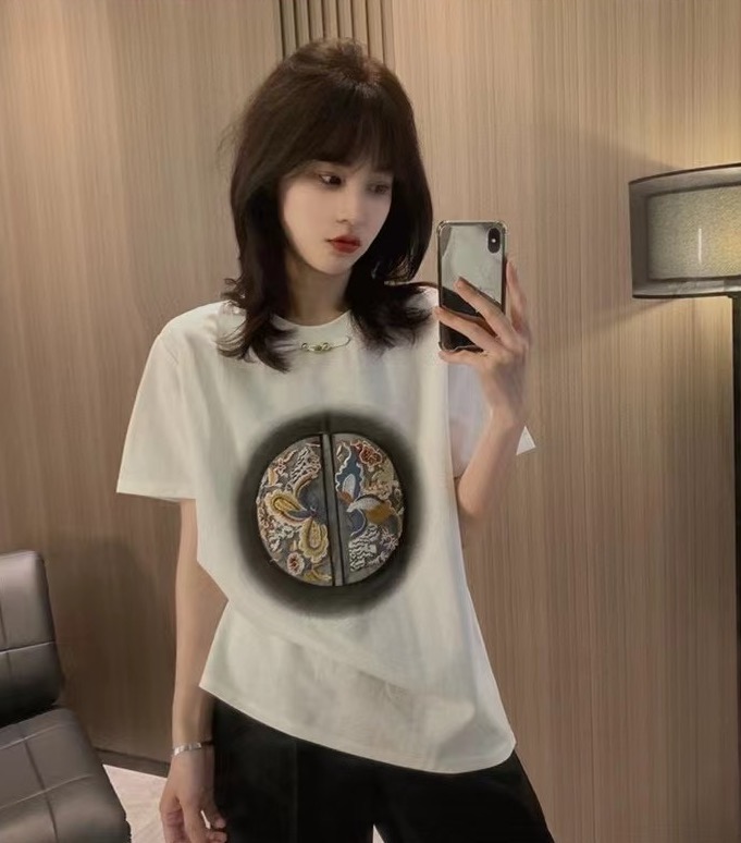 新中式國風刺繡短袖t恤女2024春夏新款設計感復古盤扣打底衫上衣