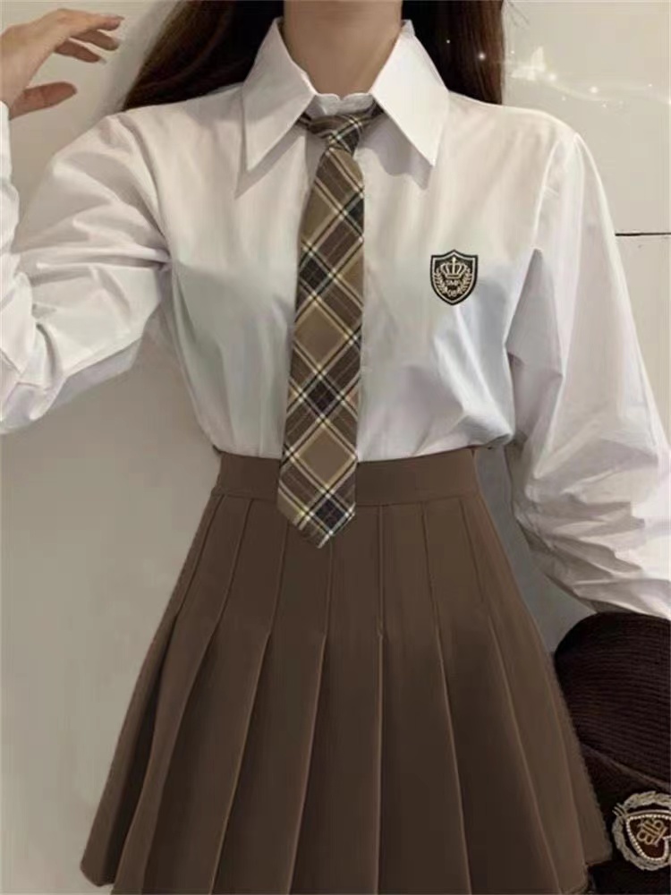 基礎款白色襯衫女長袖內搭外穿學生寬鬆時尚jk制服秋季襯衣上衣