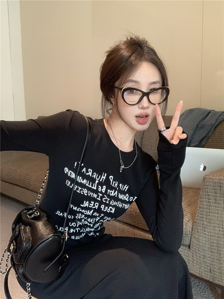 實拍  #黑色印花連衣裙女新款收腰修身顯瘦長裙長款裙子
