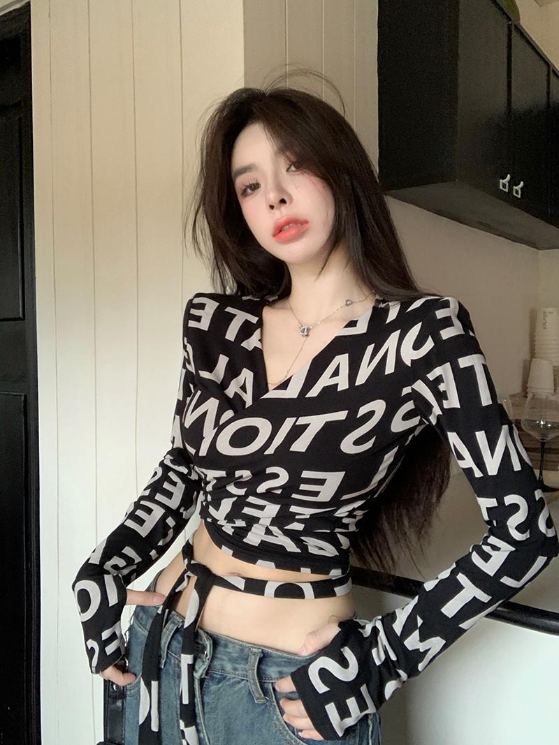 實拍！純欲辣妹性感短款v領上衣女設計感綁帶別致長袖t恤2439