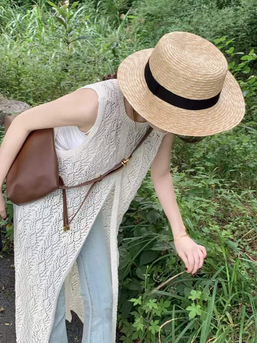 法式復古鏤空繡花冰絲針織衫女夏季新款外搭無袖中長款開叉上衣潮