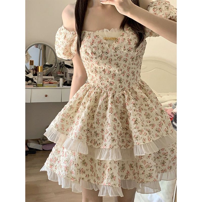 夏季甜辣花季少女背後鏤空蝴蝶結碎花連衣裙女學生新款高級感短裙