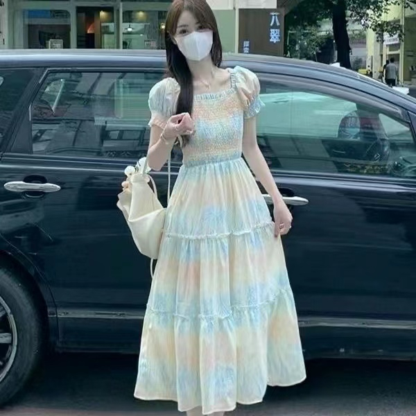 法式桔梗碎花連衣裙女2024夏季新款氣質高檔收腰顯瘦過膝中長裙子