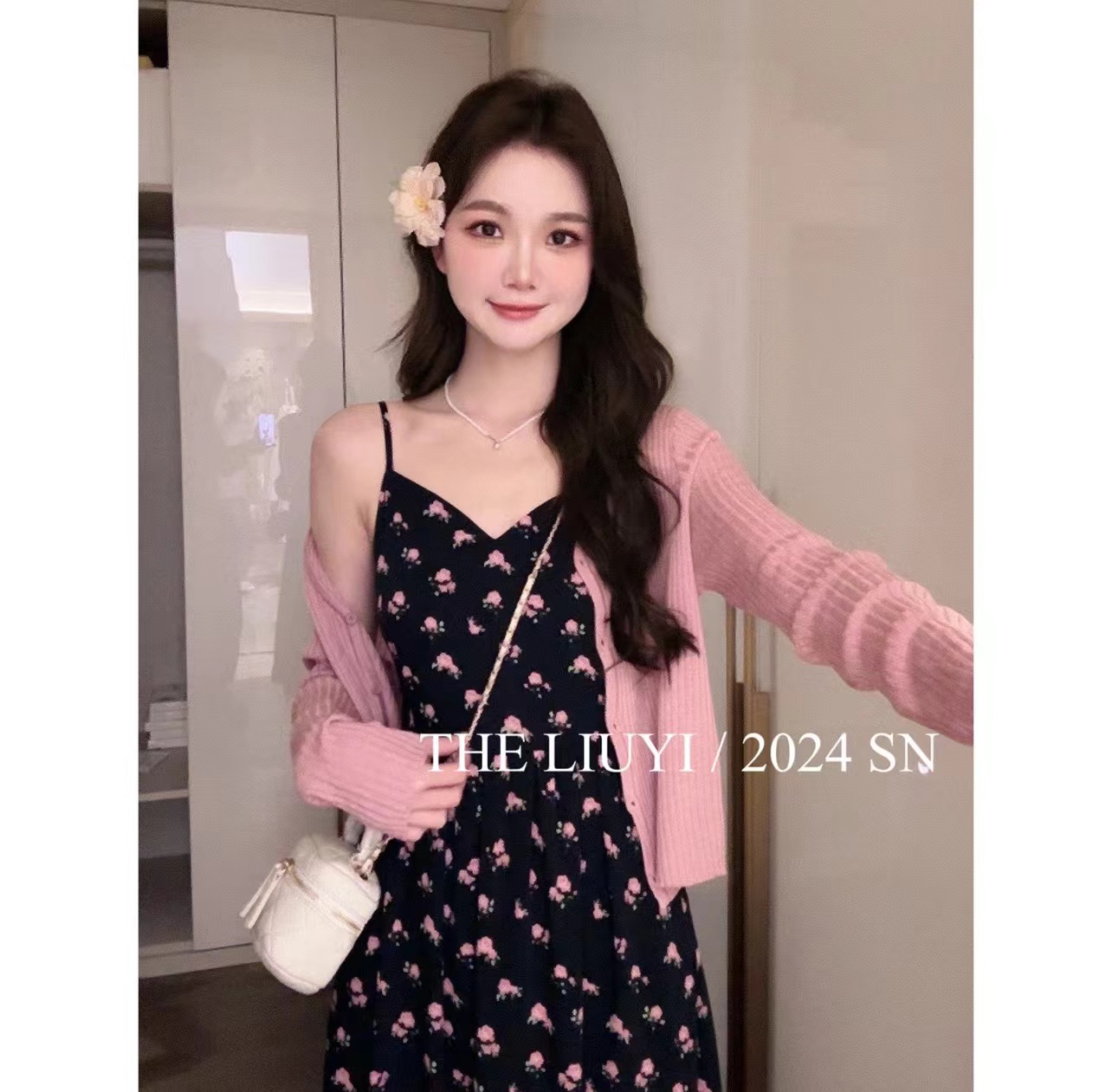 LIUYI玫瑰島～春夏顯瘦吊帶連衣裙+春夏薄款針織上衣外套