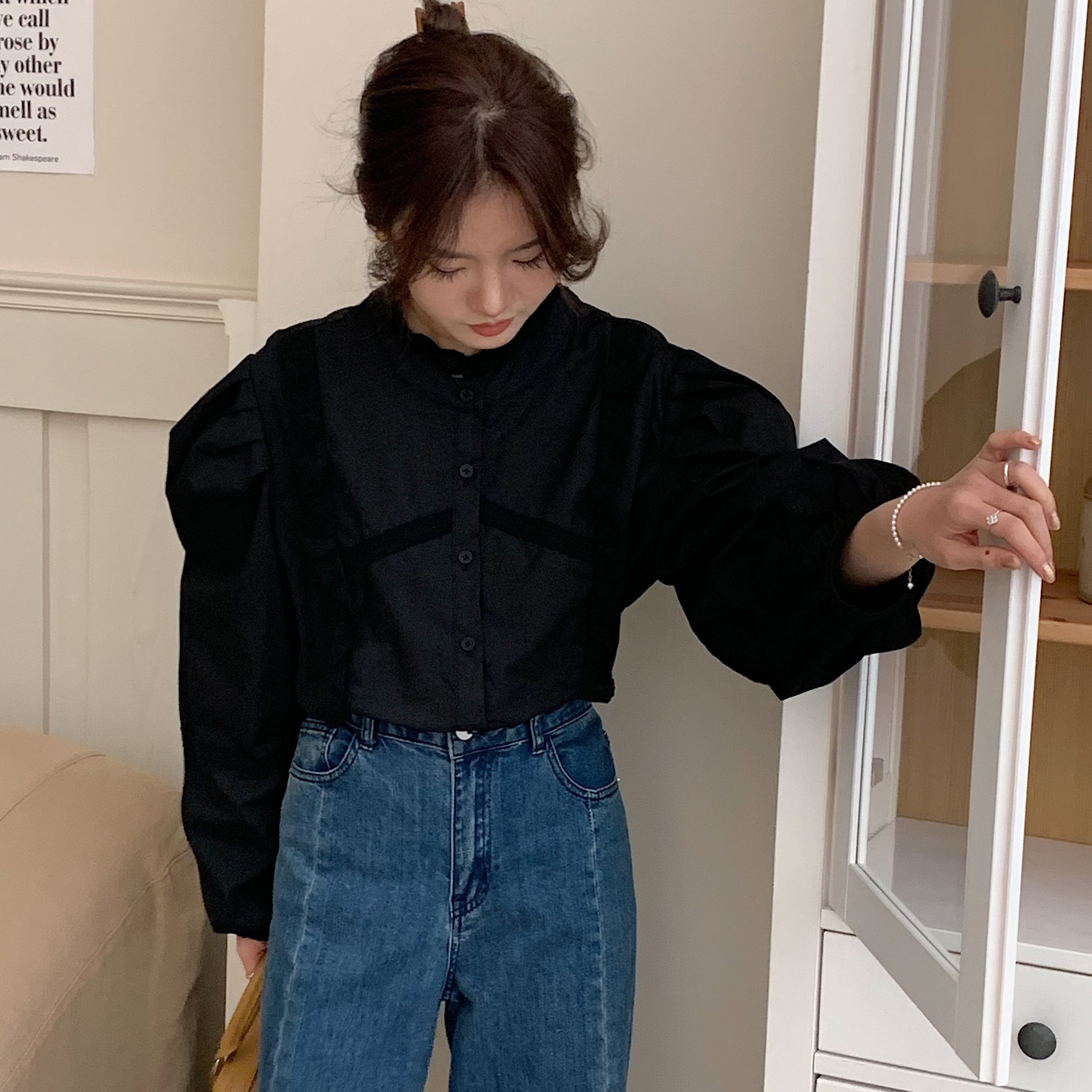 實拍  #木耳邊 泡泡袖 立領 甜美花邊 拼接