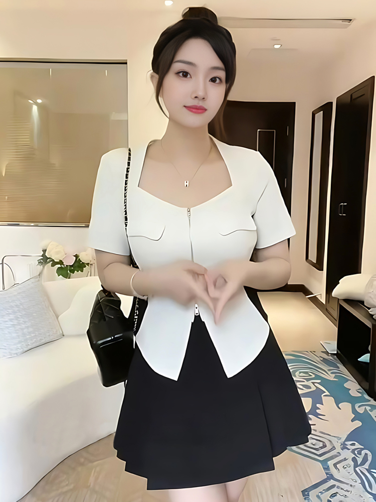 大碼女裝微胖法式上衣夏季新款胖mm蘋果型身材設計感撞色正肩T恤