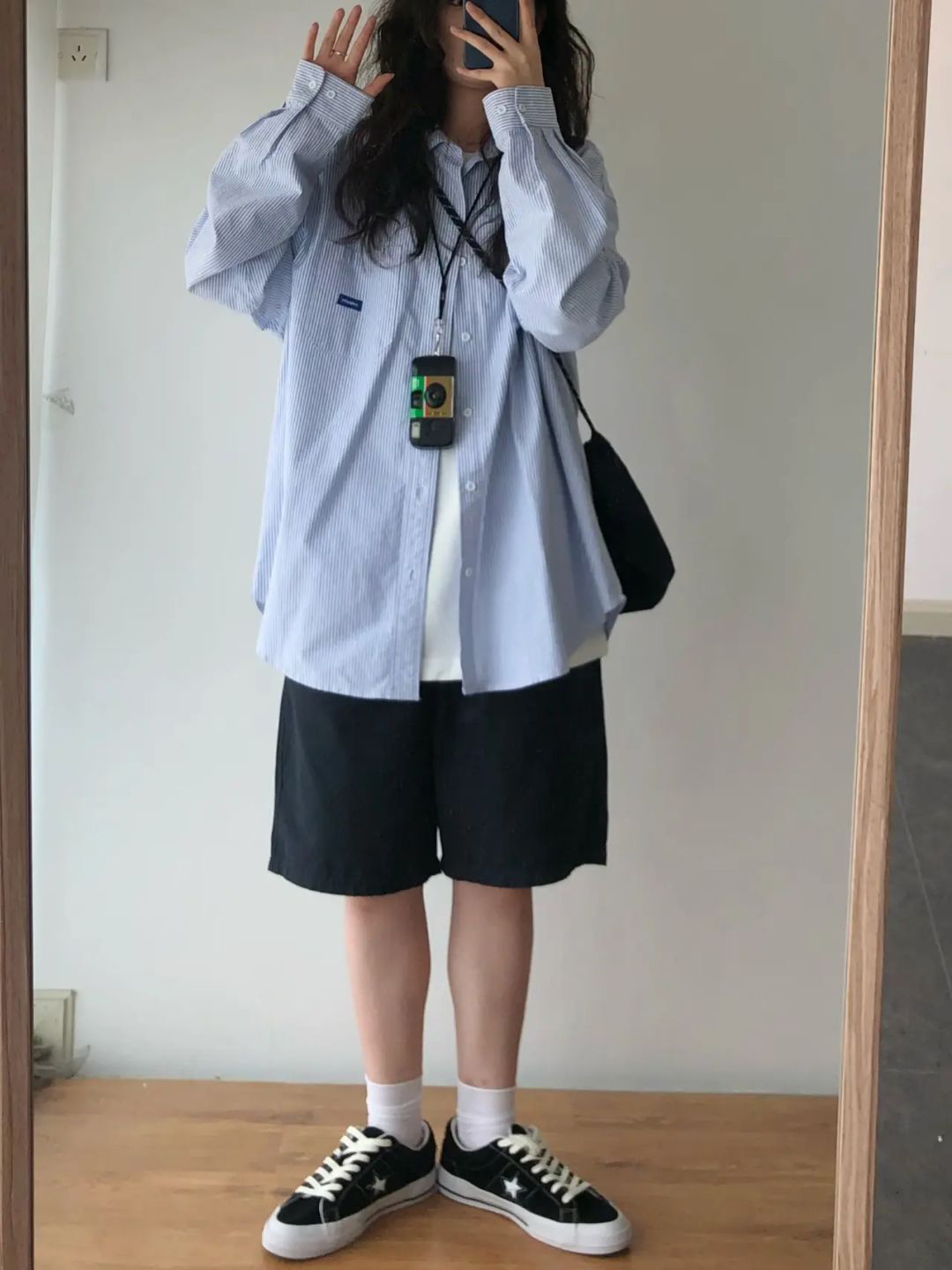 韓系通勤藍色條紋長袖襯衫女秋裝小眾設計感外搭寬鬆顯瘦上衣外套