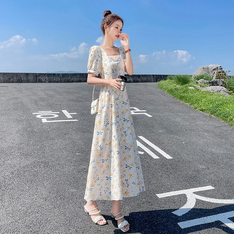 夏天方領中長款雪紡連衣裙收腰新款旅遊復古韓版修身顯瘦2024赫本