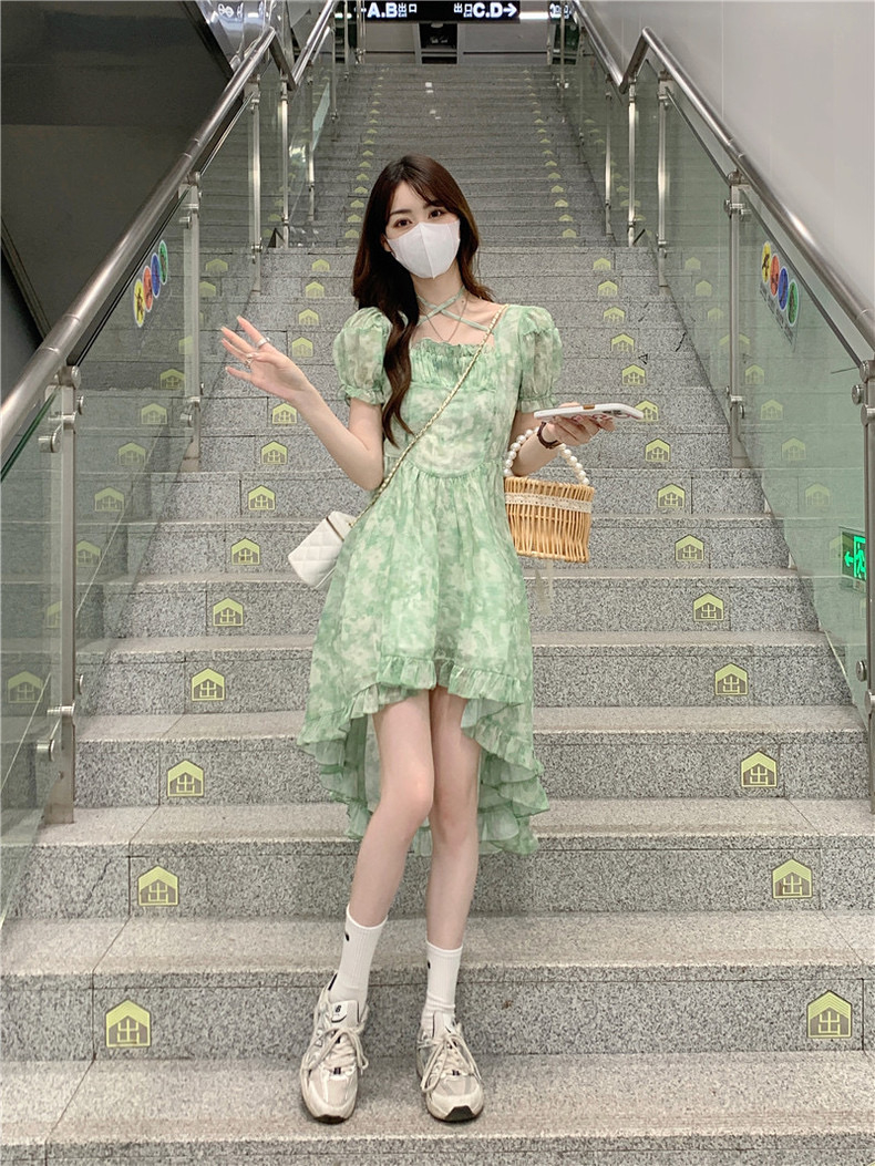 Chiffon | Puff sleeve French square neck dress, new summer design, irregular and super fairy temperament