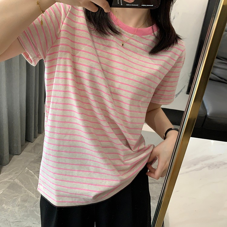 設計感小眾2024年夏季新款T恤女韓版寬鬆粉色條紋圓領上衣短袖潮