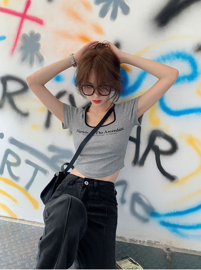 已出貨 羅紋 緊身甜辣灰色方領T恤女裝夏季辣妹修身顯瘦