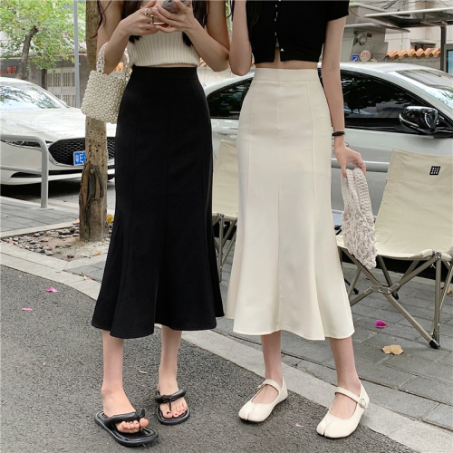 Summer 2024 new style hip-covering mid-length fishtail a-line skirt simple ladylike celebrity style high waist solid color