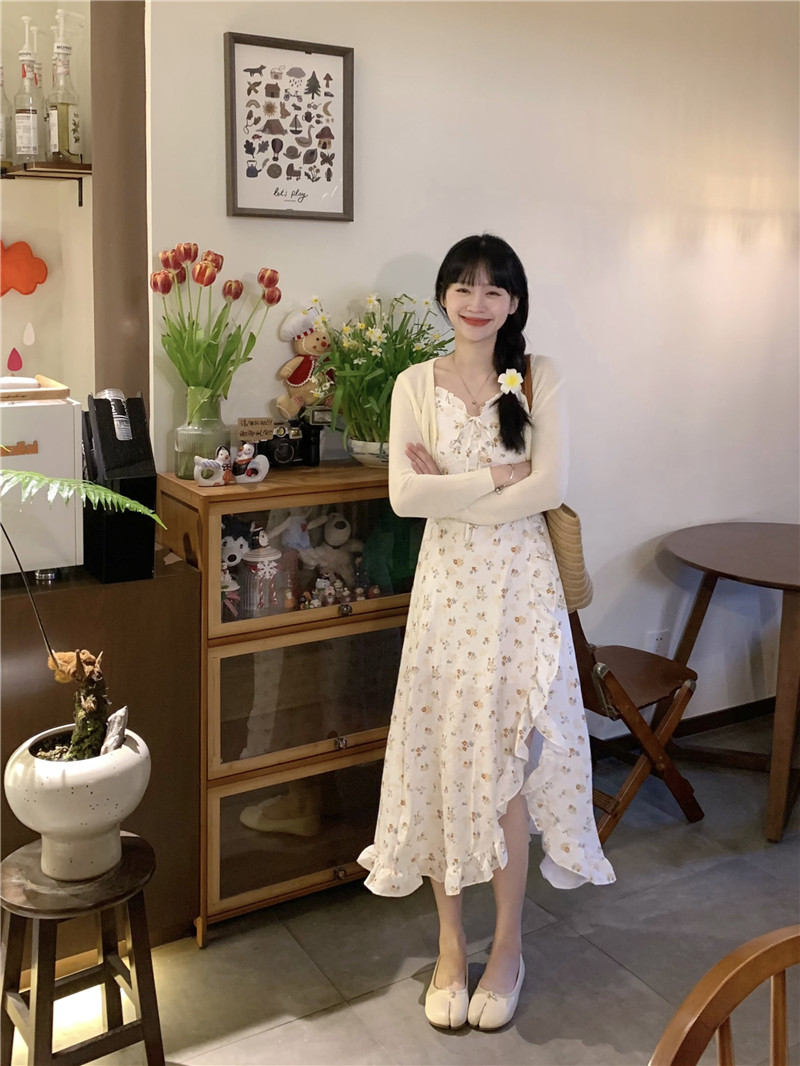 實拍~法式溫柔風甜美碎花連衣裙女不規則裙擺系帶吊帶裙