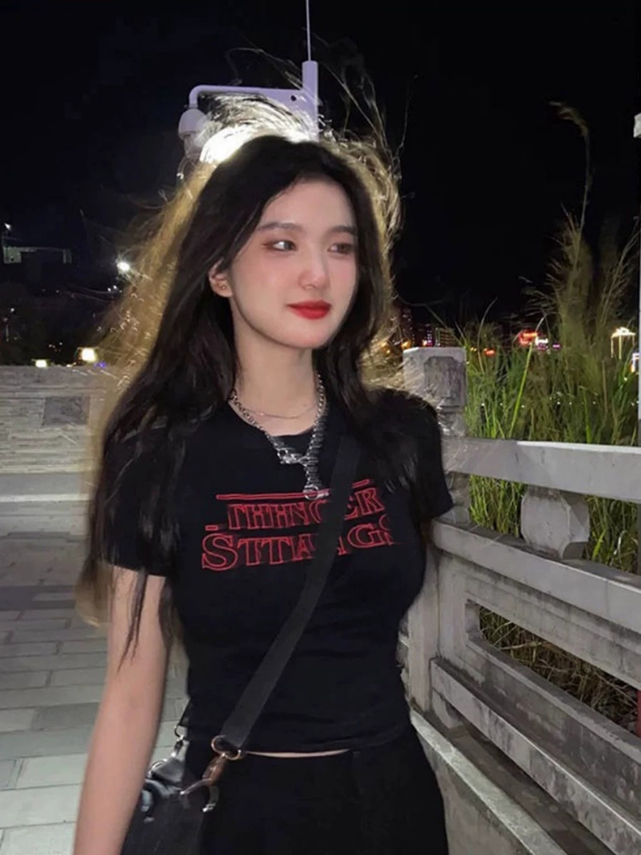 辣妹正肩短袖t恤女夏內搭性感修身顯瘦短款純棉上衣