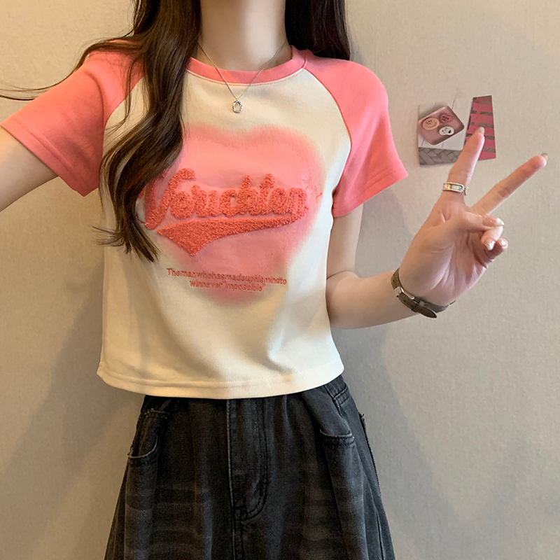 實拍 短袖t恤女夏短款刺繡圓領新款上衣大碼女裝