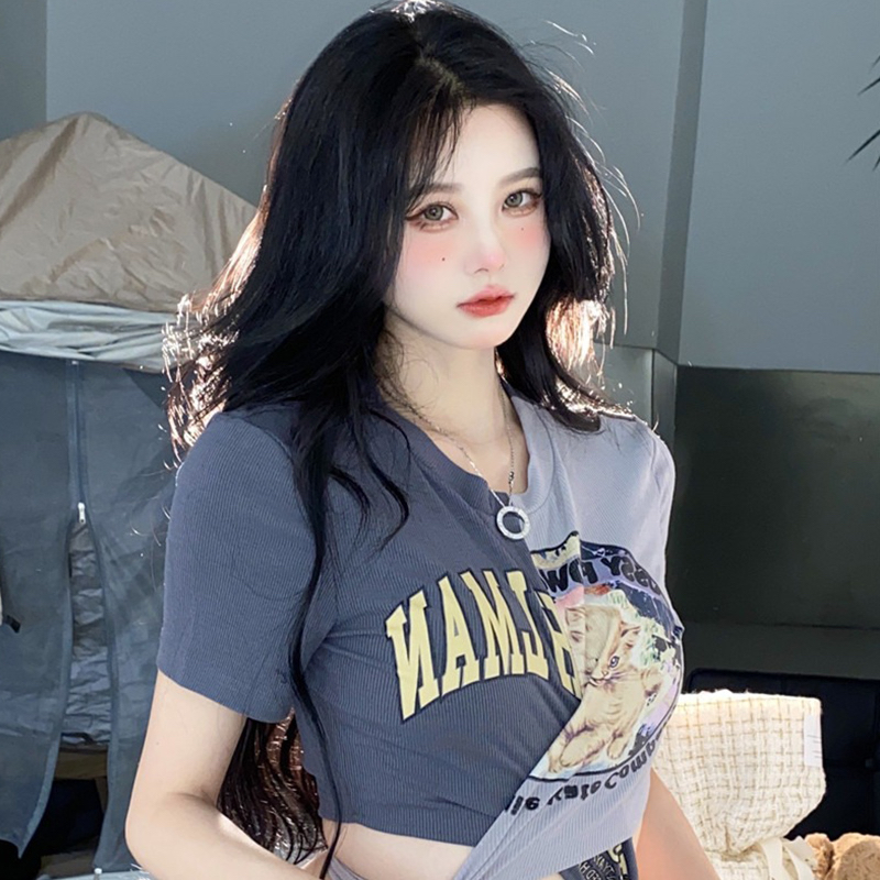設計感短袖甜辣小貓T恤女小眾夏季新款辣妹短款上衣露臍