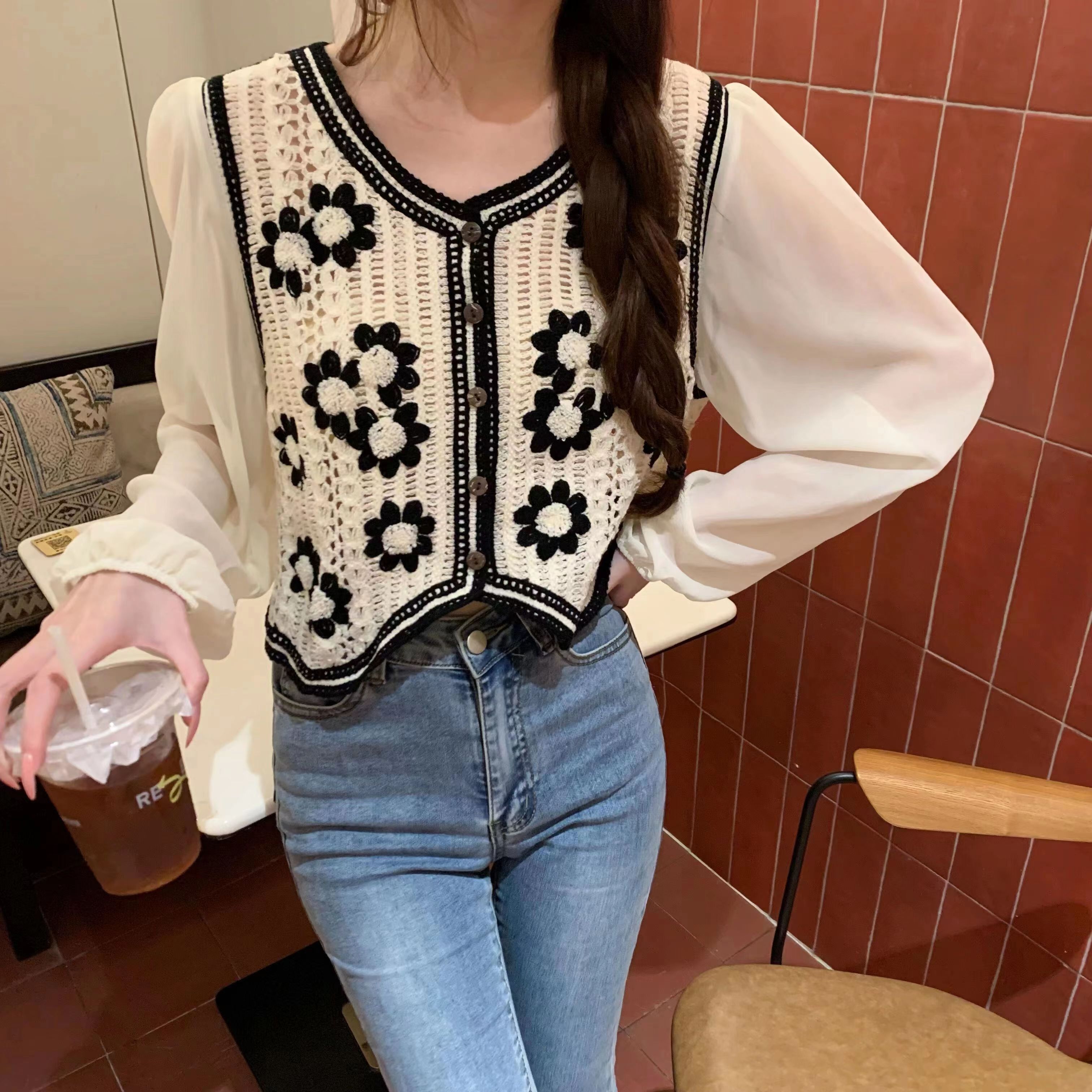 法式刺繡鈎花長袖襯衣女2024年新款初秋設計感小眾鏤空短款上衣潮
