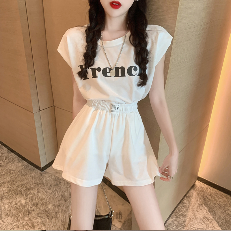 2024新款鹽系減齡字母套裝女夏季運動風露背上衣闊腿短褲兩件套女