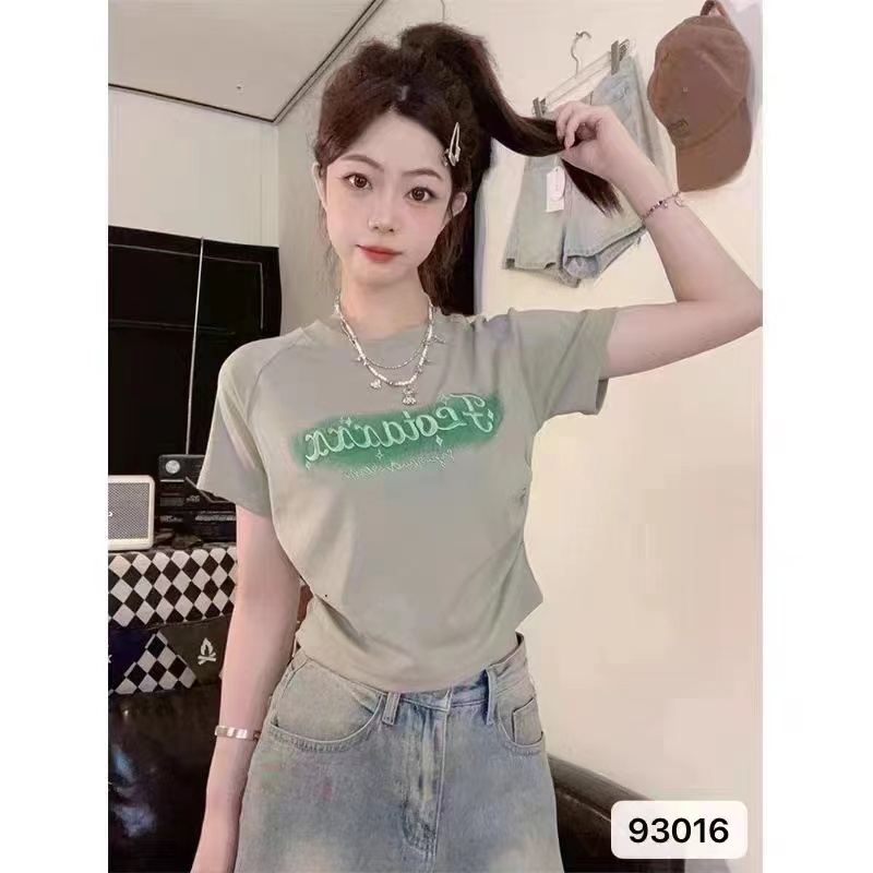新款韓版短袖t恤夏新款設計感刺繡字母上衣女
