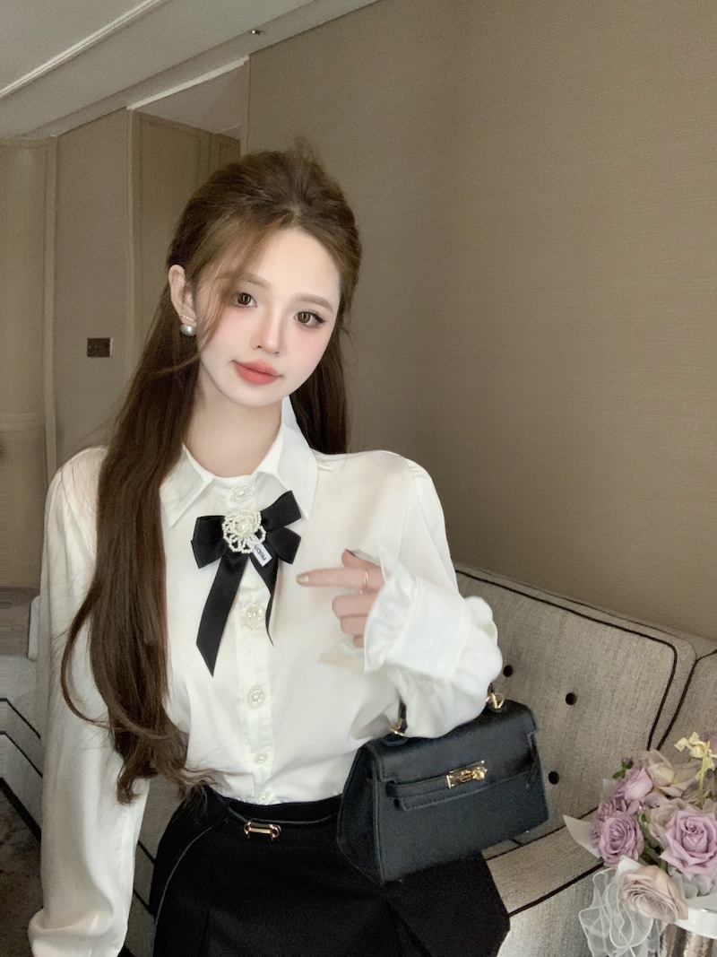 實拍 春季白色花朵領結緞面襯衫女高級感設計顯氣質時尚襯衣